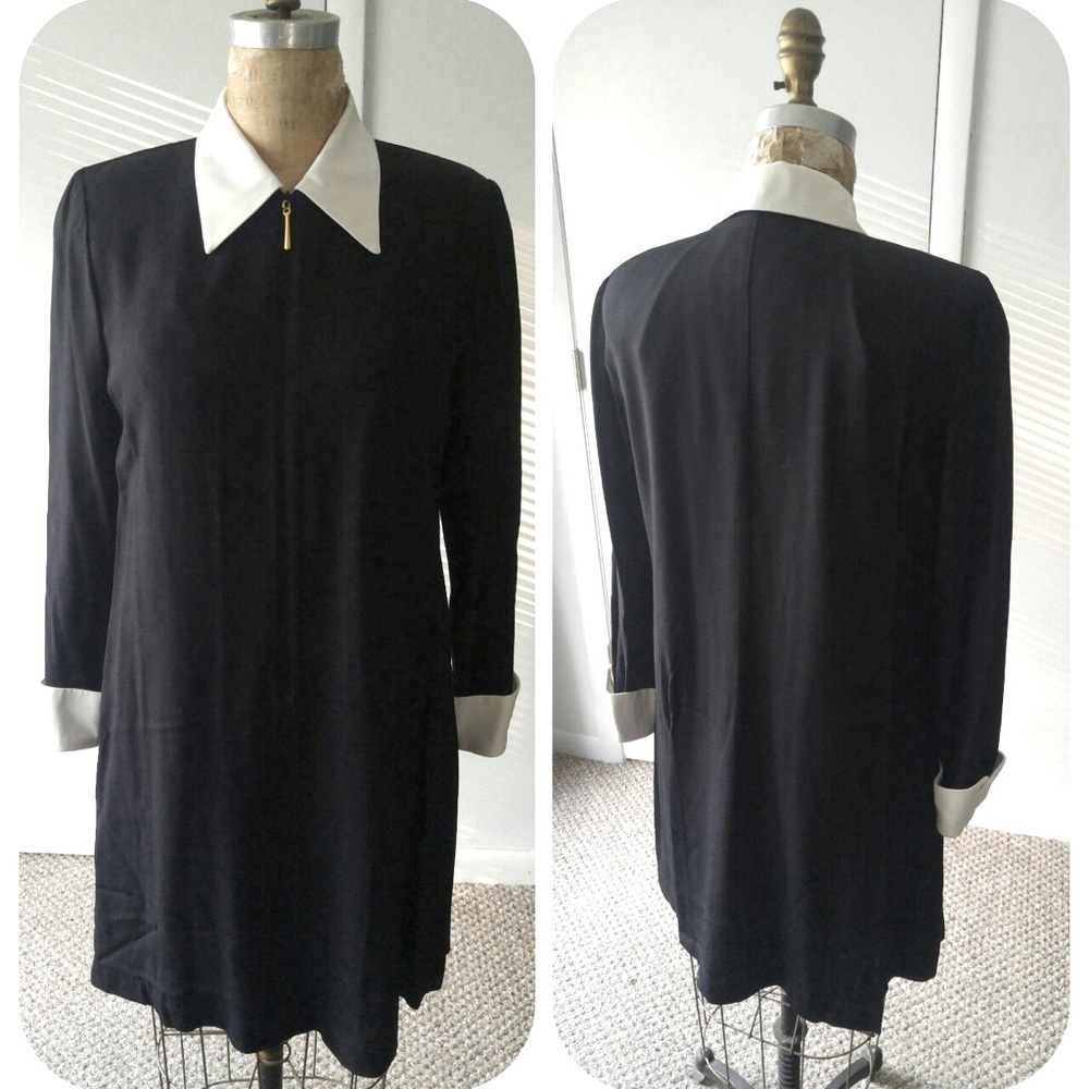 Vintage 1970s Virgo II Shift Dress